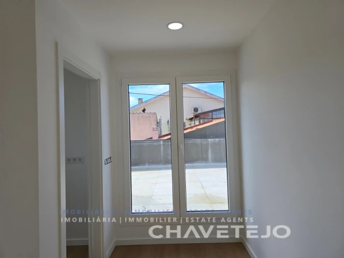 Moradia T4 para Venda em São João Baptista e Santa Maria dos Olivais Foto 52