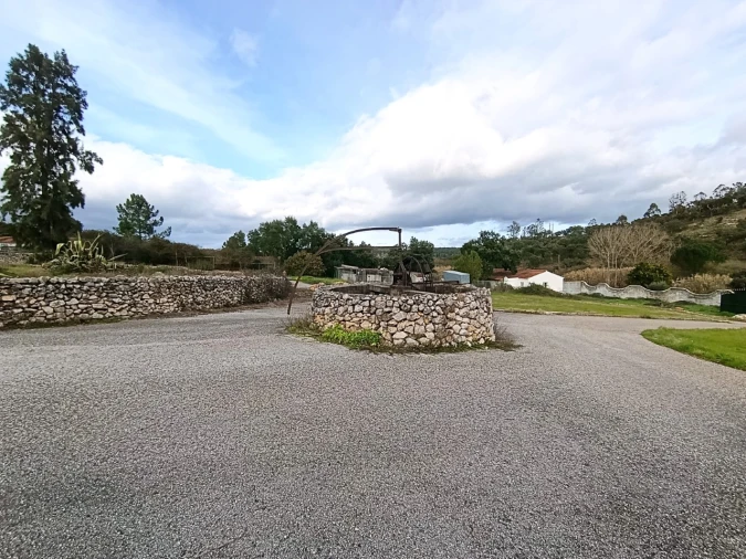 Moradia T11 para Venda em Bemposta Foto 9