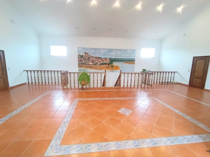 Moradia T11 para Venda em Bemposta Foto 45