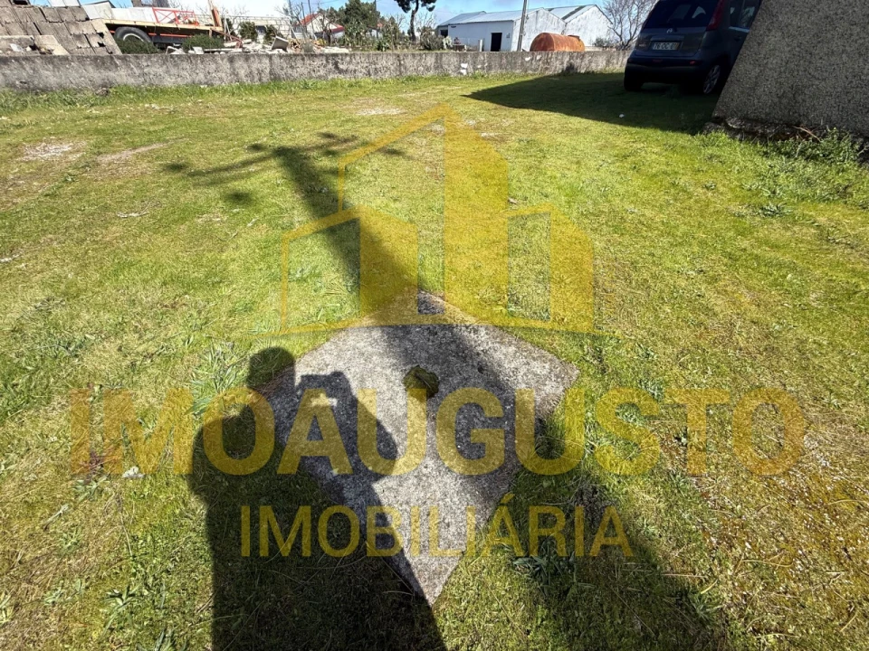 Moradia T3 para Venda em Moreira de Rei Foto 16