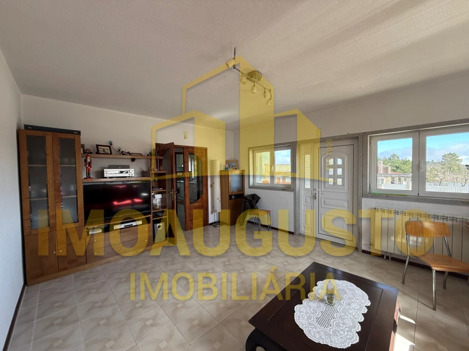 Moradia T3 para Venda em Moreira de Rei Foto 5