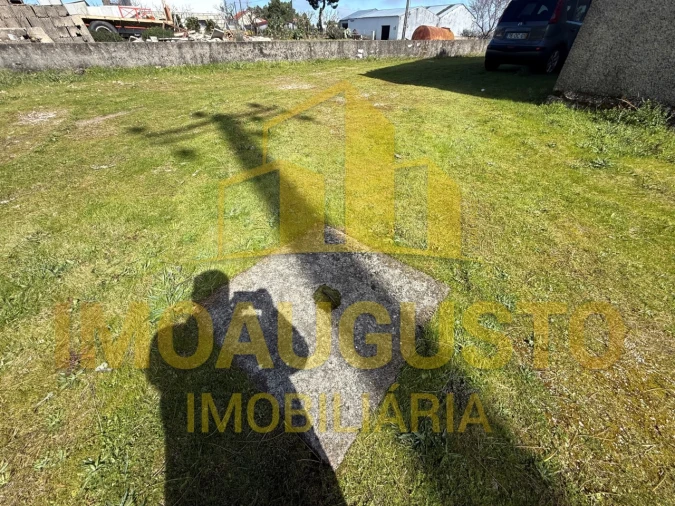 Moradia T3 para Venda em Moreira de Rei Foto 16