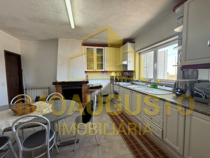 Moradia T3 para Venda em Moreira de Rei Foto 9