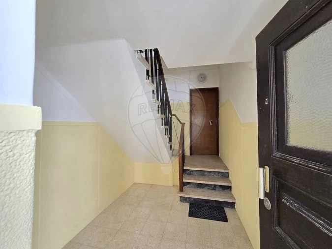 Moradia T2 para Arrendamento em Carcavelos e Parede Foto 6