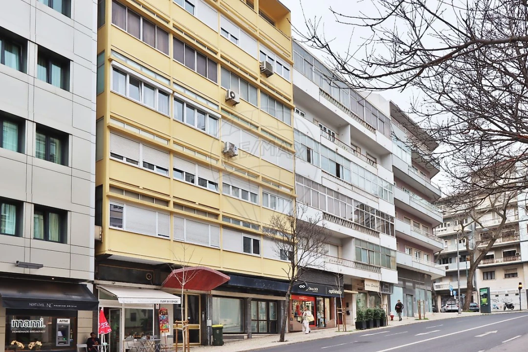 Apartamento T2 para Arrendamento em Arroios Foto 16