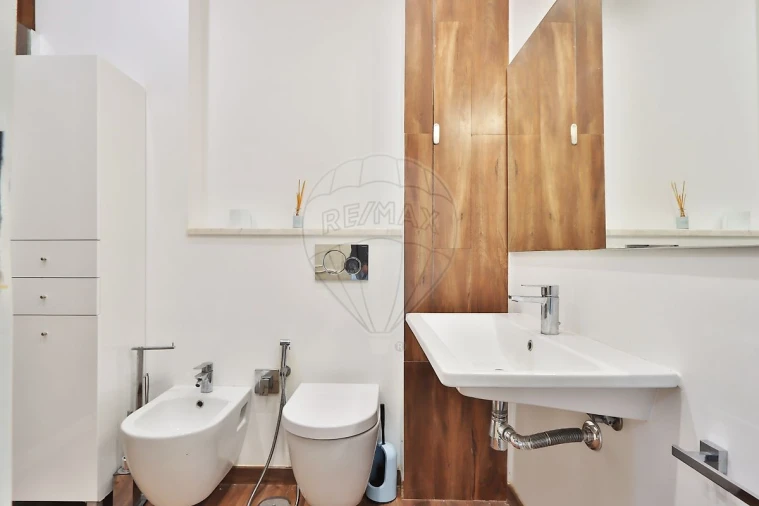 Apartamento T2 para Arrendamento em Arroios Foto 12