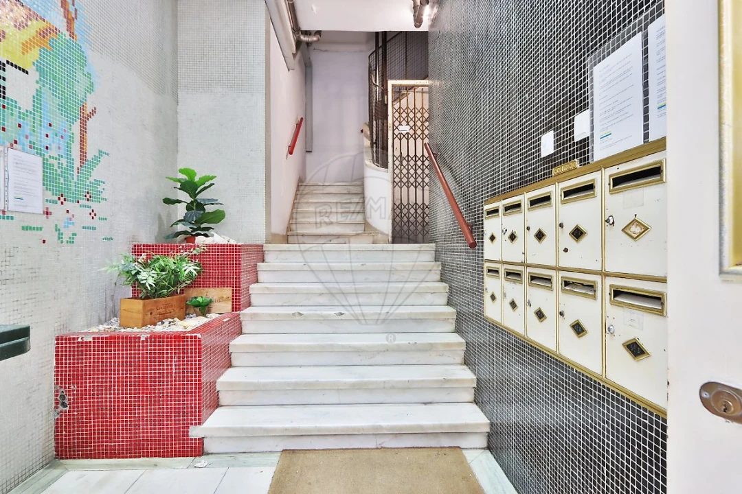 Apartamento T2 para Arrendamento em Arroios Foto 21