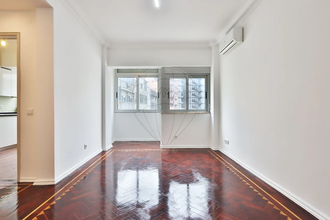 Apartamento T2 para Arrendamento em Arroios Foto 4