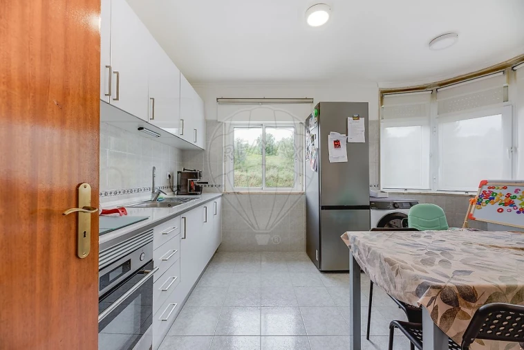 Apartamento T2 para Venda em Vialonga Foto 14