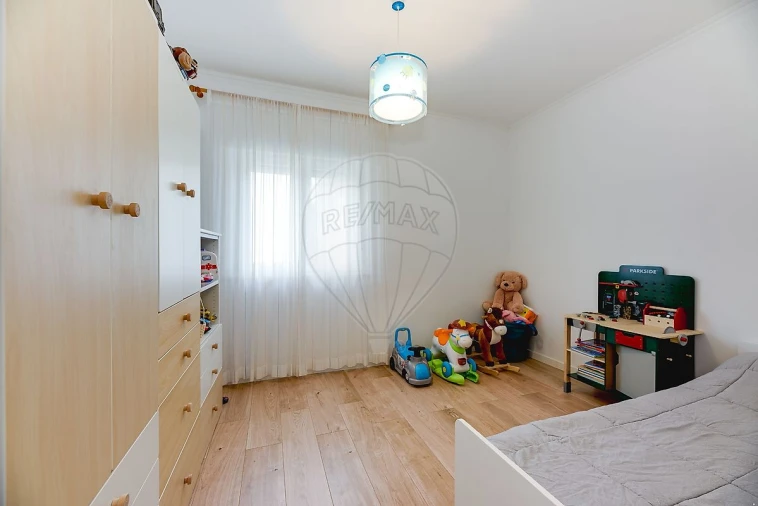 Apartamento T2 para Venda em Vialonga Foto 6