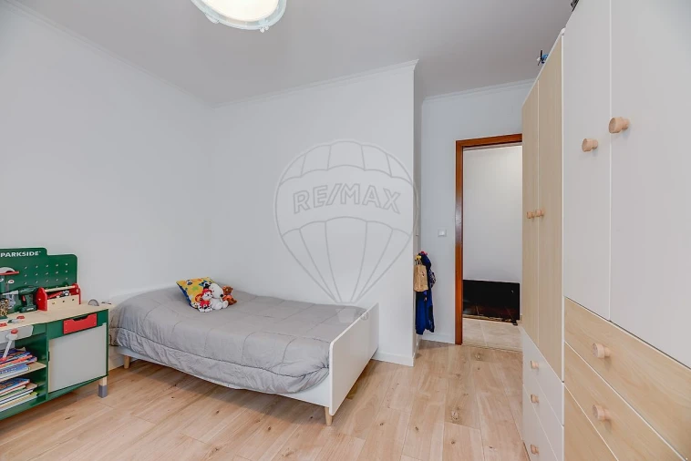 Apartamento T2 para Venda em Vialonga Foto 7