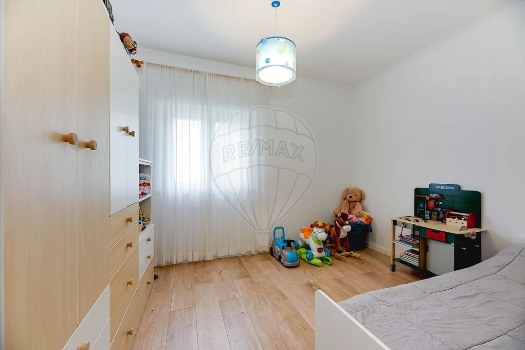 Apartamento T2 para Venda em Vialonga Foto 6
