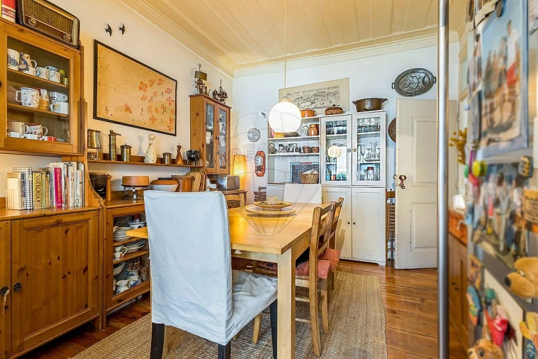 Apartamento T3 para Venda em Misericórdia Foto 4