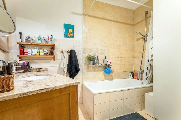 Apartamento T3 para Venda em Misericórdia Foto 23