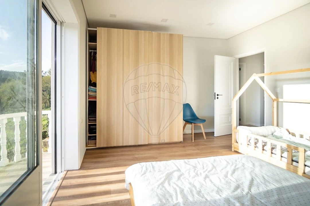 Moradia T3 para Venda em Pinheiro da Bemposta, Travanca e Palmaz Foto 23