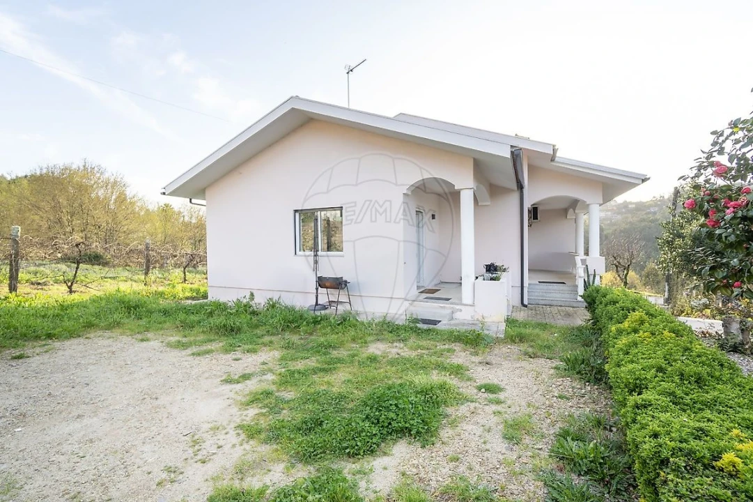 Moradia T3 para Venda em Pinheiro da Bemposta, Travanca e Palmaz Foto 28