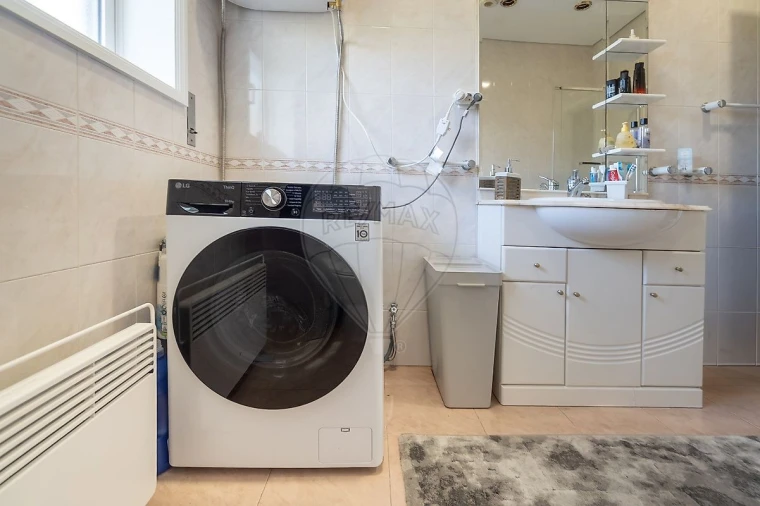 Moradia T3 para Venda em Pinheiro da Bemposta, Travanca e Palmaz Foto 8