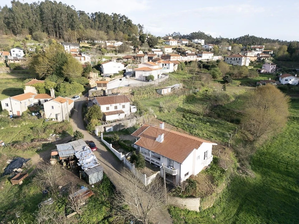 Moradia T3 para Venda em Pinheiro da Bemposta, Travanca e Palmaz Foto 5