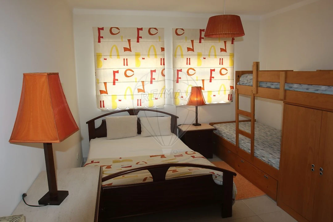 Apartamento T3 para Arrendamento em Ferrel Foto 7