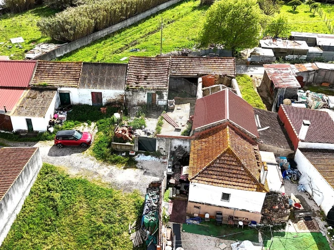 Moradia T2 para Venda em Carregado e Cadafais Foto 13