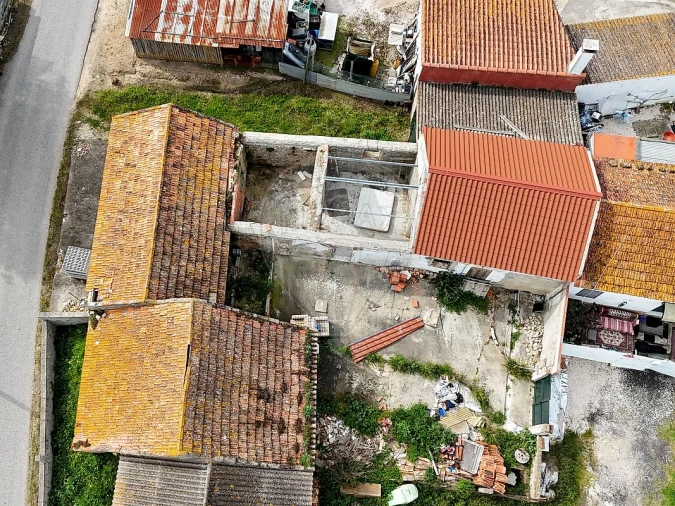 Moradia T2 para Venda em Carregado e Cadafais Foto 15