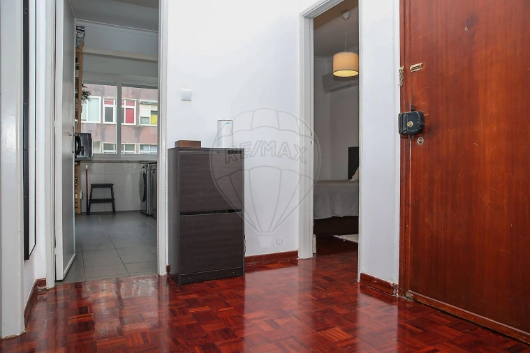Apartamento T2 para Venda em Póvoa de Santa Iria e Forte da Casa Foto 28
