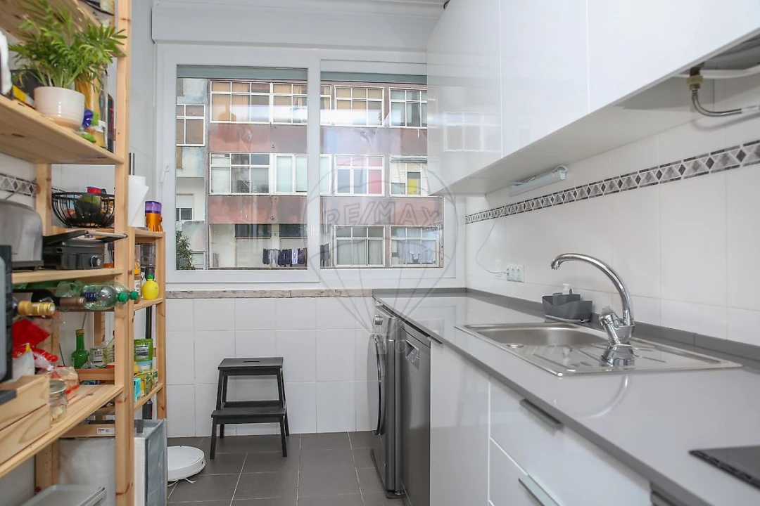 Apartamento T2 para Venda em Póvoa de Santa Iria e Forte da Casa Foto 21