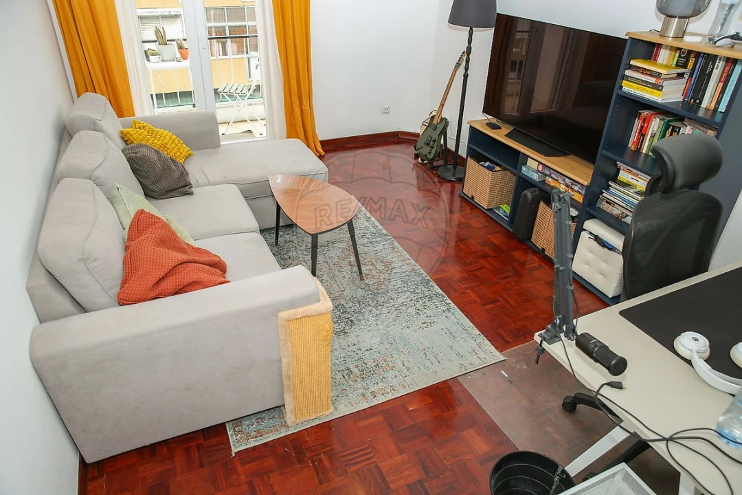 Apartamento T2 para Venda em Póvoa de Santa Iria e Forte da Casa Foto 36