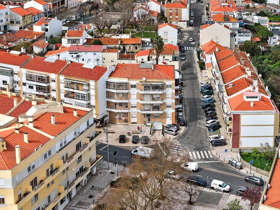 Apartamento T3 para Venda em Santa Iria de Azoia, São João da Talha e Bobadela Foto 2