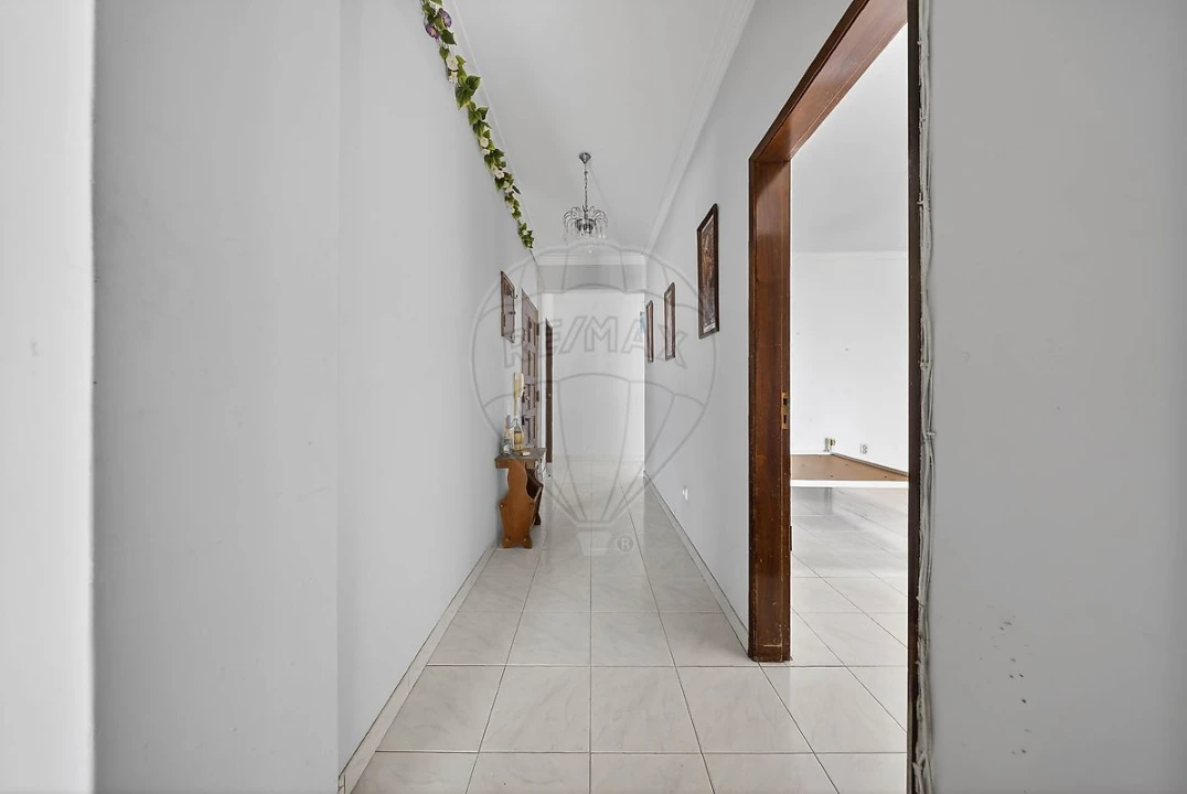 Apartamento T3 para Venda em Santa Iria de Azoia, São João da Talha e Bobadela Foto 10