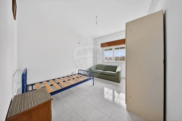 Apartamento T3 para Venda em Santa Iria de Azoia, São João da Talha e Bobadela Foto 33