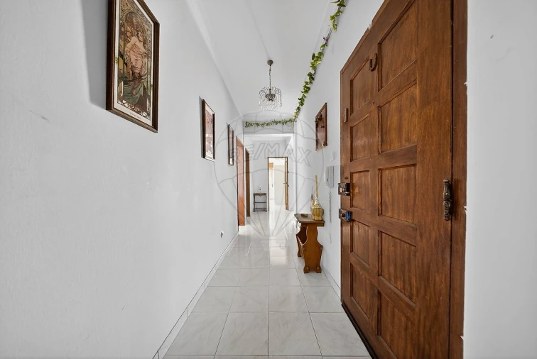 Apartamento T3 para Venda em Santa Iria de Azoia, São João da Talha e Bobadela Foto 9