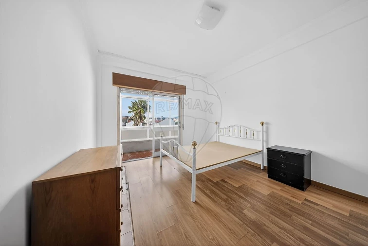 Apartamento T3 para Venda em Santa Iria de Azoia, São João da Talha e Bobadela Foto 35