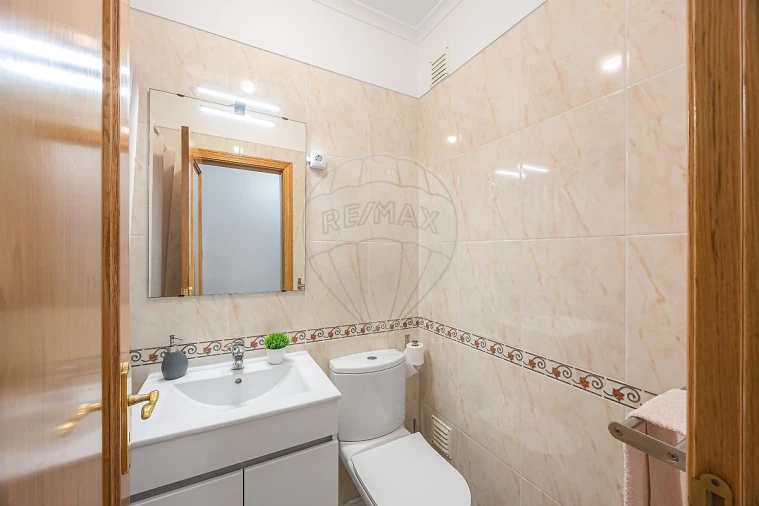 Apartamento T3 para Venda em Arruda dos Vinhos Foto 5