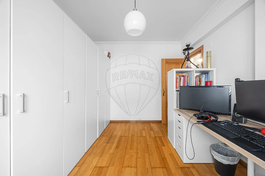 Apartamento T3 para Venda em Arruda dos Vinhos Foto 8