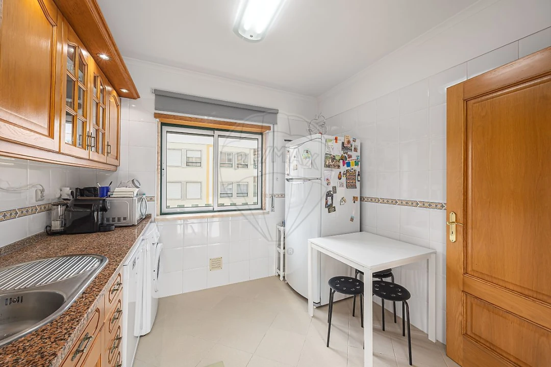 Apartamento T3 para Venda em Arruda dos Vinhos Foto 4