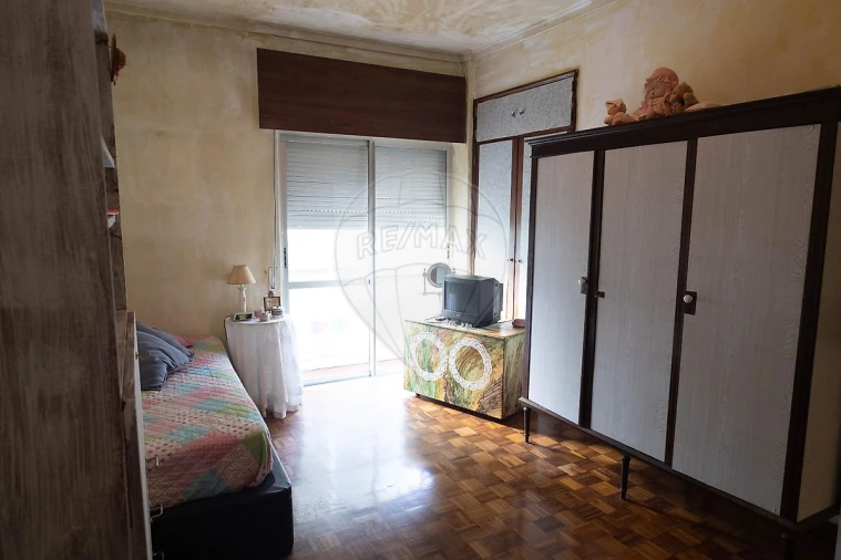 Apartamento T2 para Venda em Oeiras e São Julião da Barra, Paço de Arcos e Caxias Foto 13