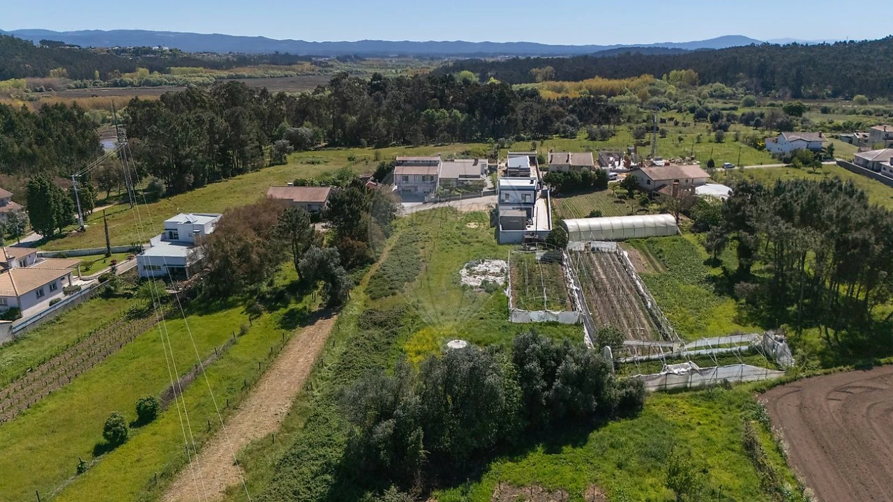 Terreno para Venda em Oiã Foto 16