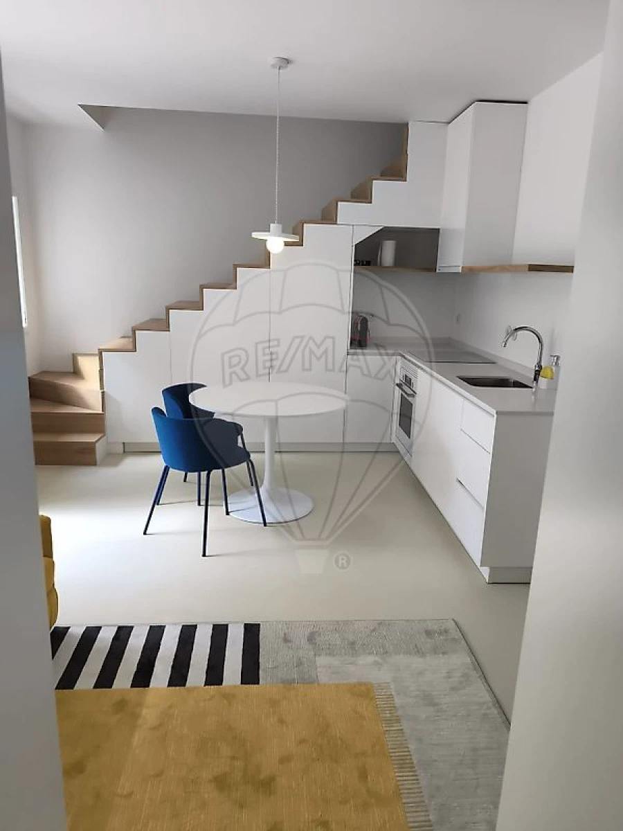 Moradia T1 para Arrendamento em Ílhavo (São Salvador) Foto 9