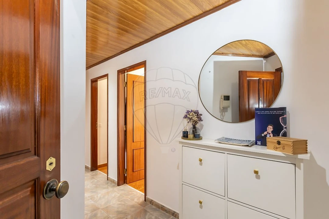 Apartamento T3 para Venda em Seixal, Arrentela e Aldeia de Paio Pires Foto 4