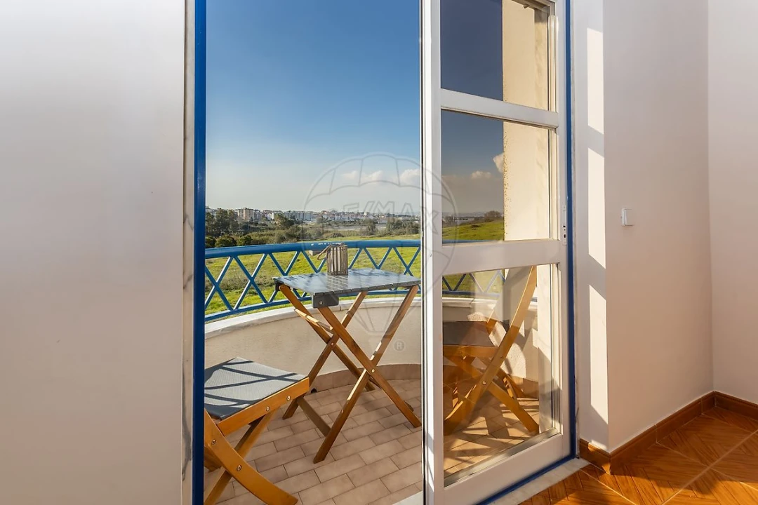 Apartamento T3 para Venda em Seixal, Arrentela e Aldeia de Paio Pires Foto 28