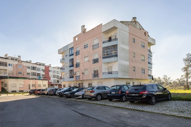 Apartamento T3 para Venda em Seixal, Arrentela e Aldeia de Paio Pires Foto 31