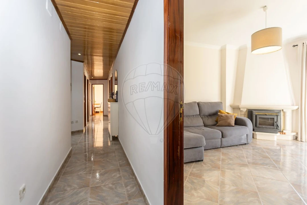 Apartamento T3 para Venda em Seixal, Arrentela e Aldeia de Paio Pires Foto 12