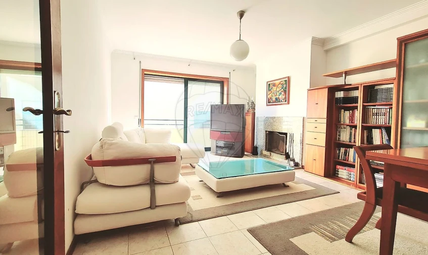 Apartamento T3 para Arrendamento em Espinho Foto 14