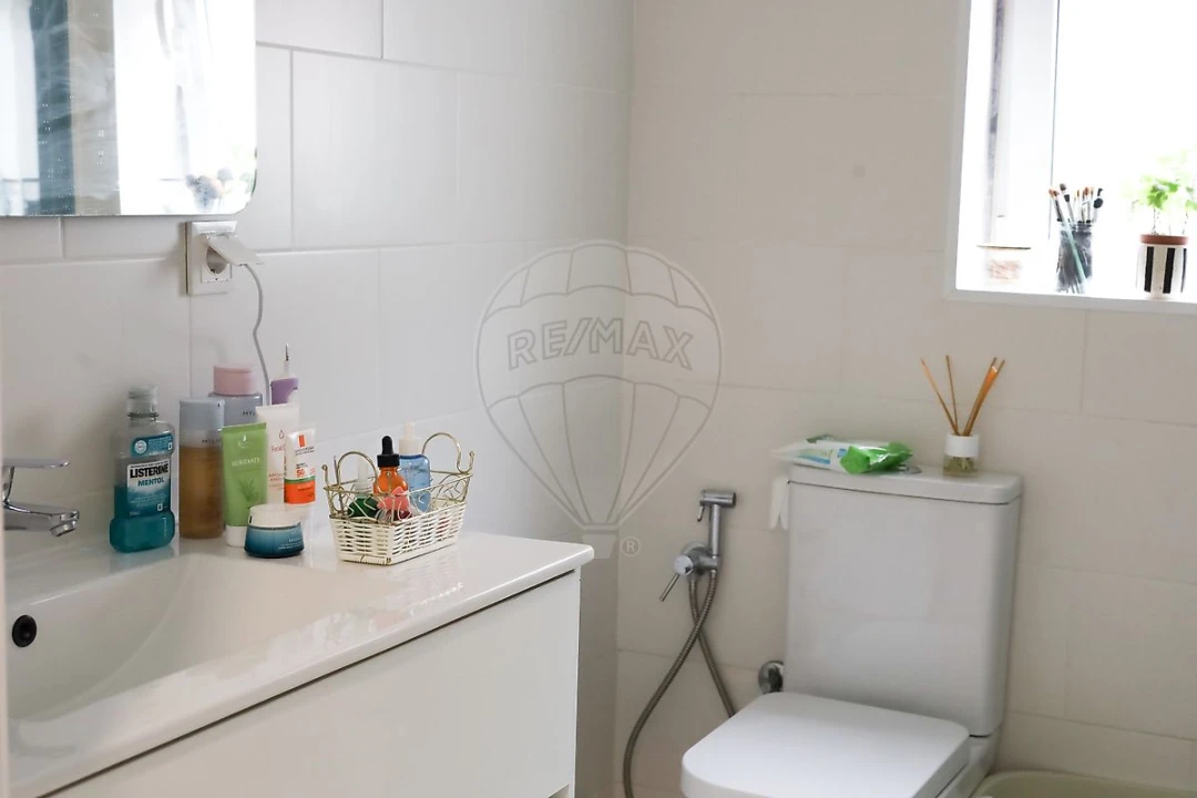 Moradia T2 para Venda em Dois Portos e Runa Foto 26