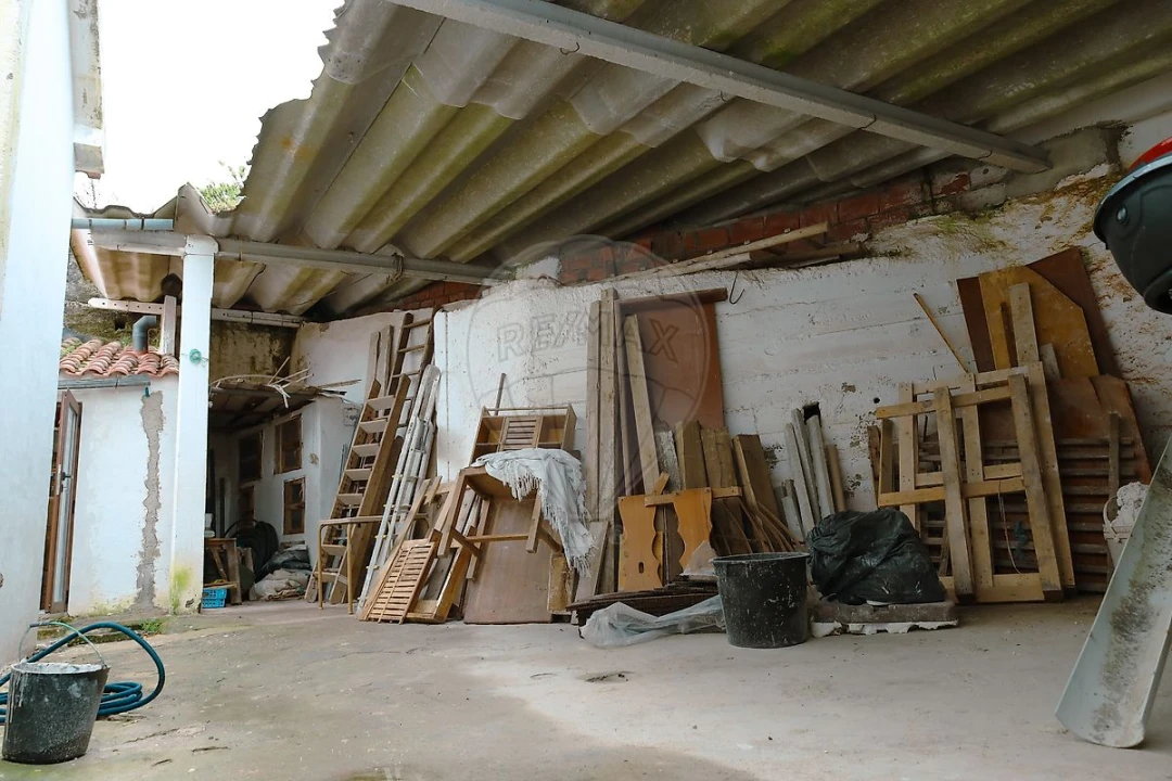 Moradia T2 para Venda em Dois Portos e Runa Foto 21