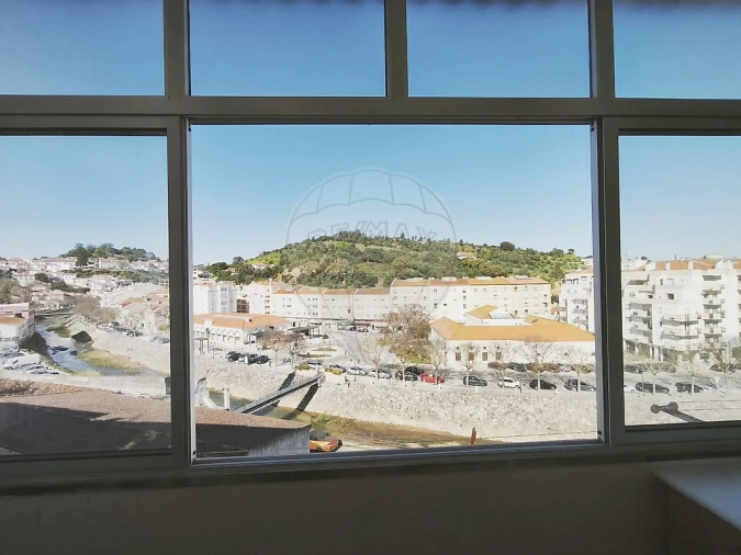 Apartamento T2 para Venda em Alenquer (Santo Estêvão e Triana) Foto 3