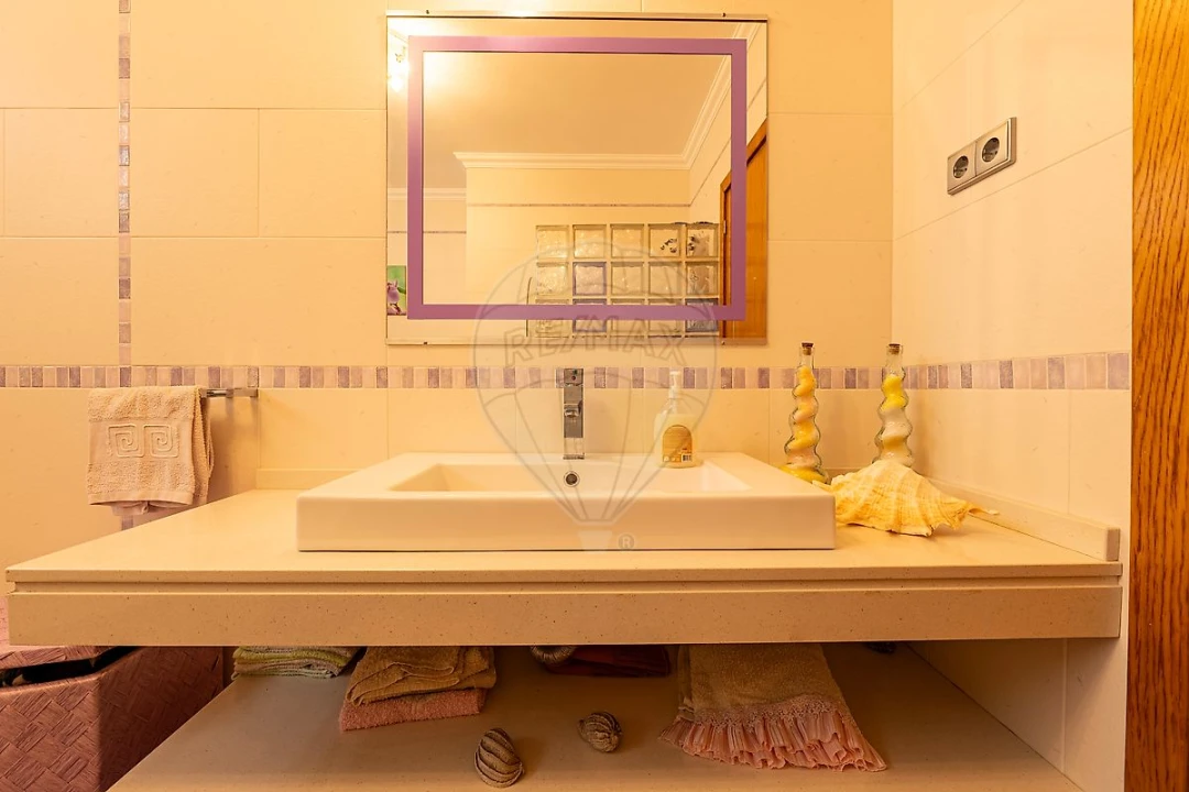 Moradia T3 para Venda em Landal Foto 26