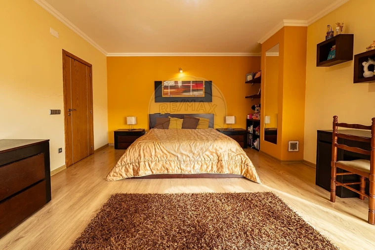 Moradia T3 para Venda em Landal Foto 32