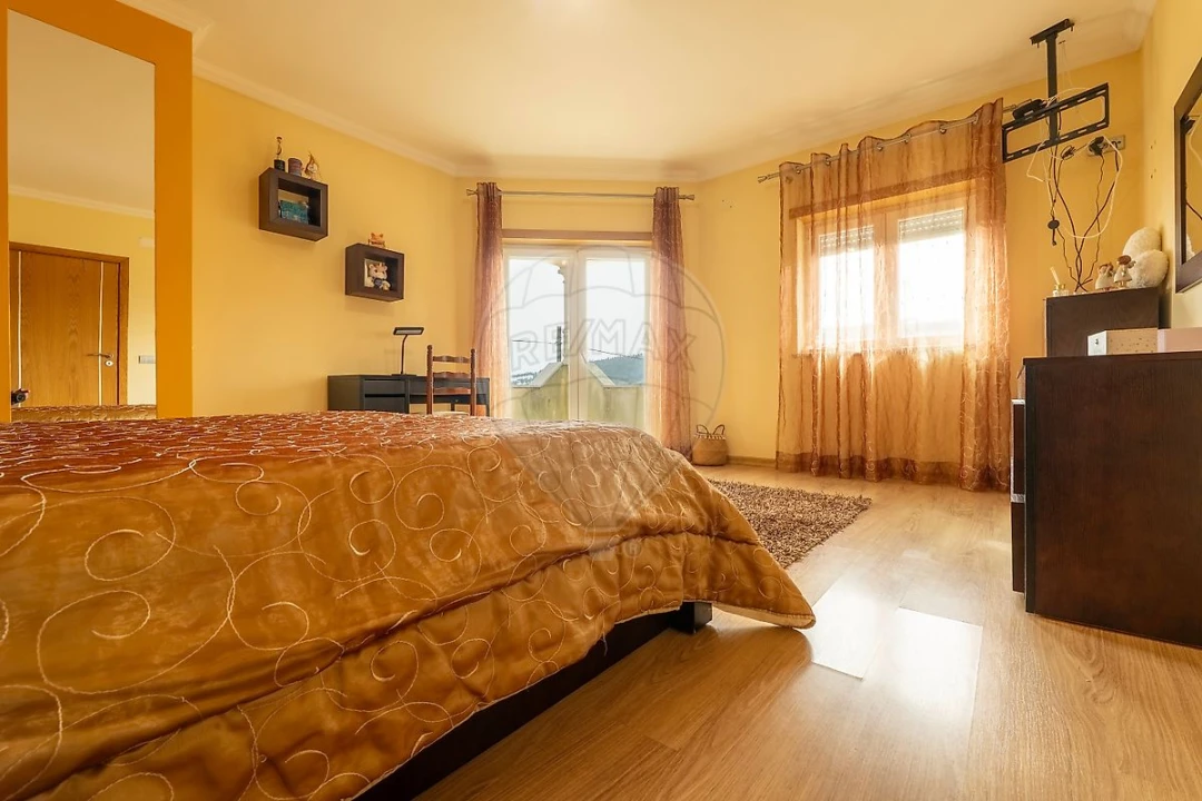 Moradia T3 para Venda em Landal Foto 31